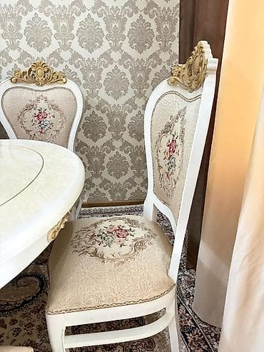 полки токмок: Конок бөлмөсү үчүн үстөл жана отургуч, Колдонулган, Акылуу жеткирүү, түсү - Саргыч боз — 2