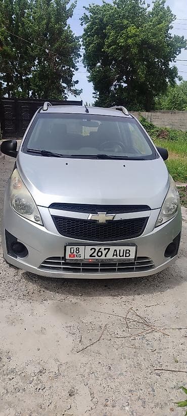 Chevrolet Spark: 2012 г., 1 л, Автомат, Бензин, Хэтчбэк