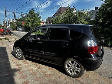lancer evolution: Honda Jazz: 2003 г., 1.3 л, Вариатор, Бензин, Хэтчбэк — 3