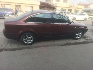 бюджетные авто: Volkswagen Passat: 2001 г., 1.8 л, Механика, Бензин, Седан — 6