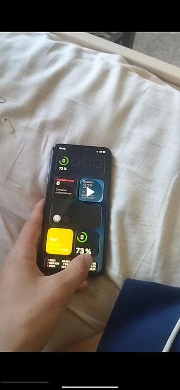 iphone xz: IPhone 11 Pro Max, Б/у, 64 ГБ, Matte Midnight Green, Защитное стекло, Чехол, Кабель, 93 % — 2