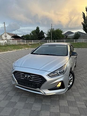Hyundai Sonata: 2019 г., 2 л, Автомат, Газ, Седан — 4