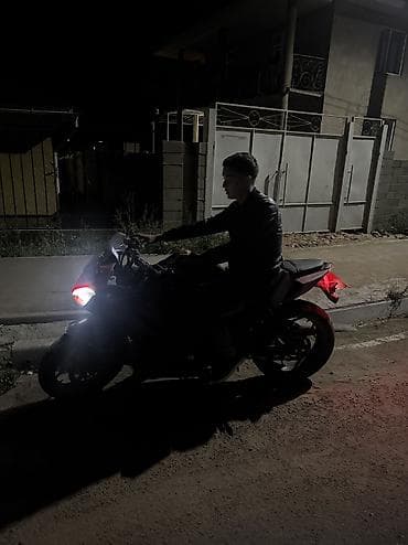 спортивные мотоциклы ducati: Спортбайк Ducati, 400 куб. см, Бензин, Взрослый, Б/у — 3