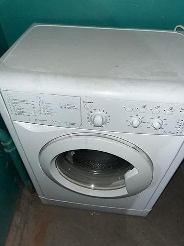 автомат срочно: Стиральная машина фронтальной загрузки Indesit WISL 102. Основные — 2