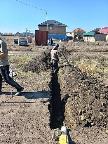 кладка заборов: Сантехник канализации водопровод траншей сантехник сантехник — 4