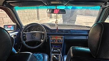 мерс124 запчас: Mercedes-Benz W124: 1988 г., 2 л, Механика, Бензин, Седан — 7