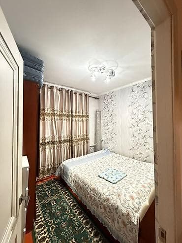 ош квартира сутичный: 3 комнаты, С мебелью частично — 4