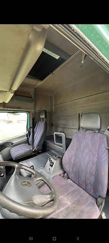 кузов 814: Mercedes-Benz : 2000 г., 4.3 л, Механика — 5