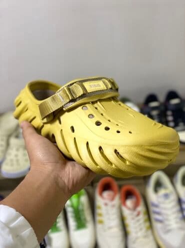кроксы крокс crocs: Лёгкие сабо/кроксы с вентиляцией и ремешком - Модели: классические — 2