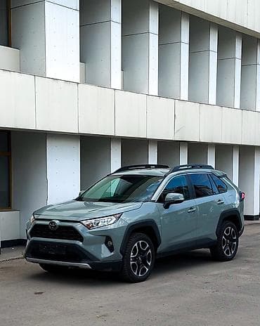 аудио техника: Toyota RAV4: 2021 г., 2.5 л, Автомат, Бензин, Кроссовер — 1