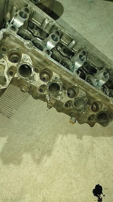 двигатель ford focus 1: ГБЦ Mercedes-Benz 1995 г., 2.3 л, Б/у — 6