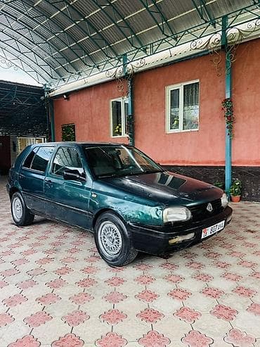 гольф карт: Volkswagen Golf: 1997 г., 1.6 л, Механика, Бензин, Хэтчбэк — 4