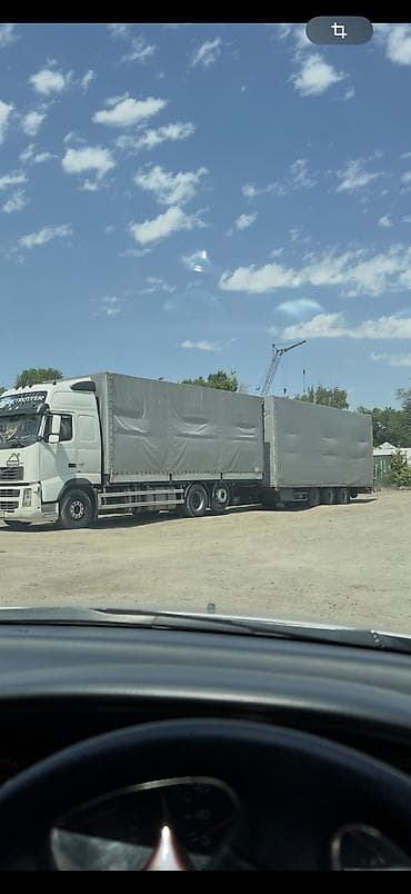 волво фш 13: Тягач, Volvo, 2008 г., Тентованный — 2