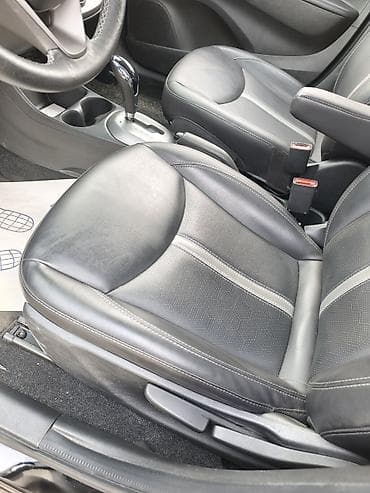 lada 2113: Chevrolet Spark: 2021 г., 1 л, Автомат, Бензин, Хэтчбэк — 10