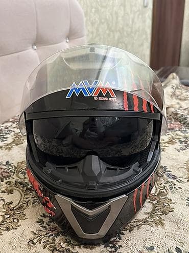 Спорт и хобби: Мотошлем интеграл MVM Покупался за 6500, носился очень редко,внутри — 4