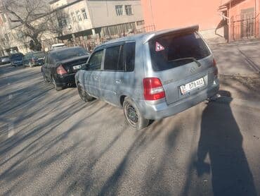 mazda demio багаж: Mazda Demio: 2002 г., 1.3 л, Бензин, Универсал — 5