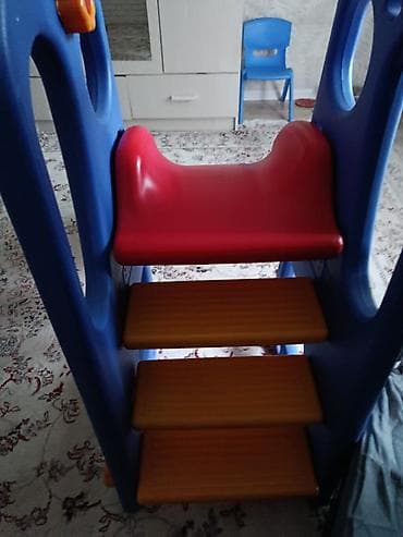 Детская горка Для дома, Пластик, Б/у