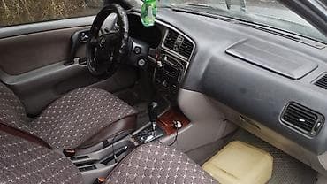 land cruiser 76: Nissan Primera: 2001 г., 2 л, Автомат, Бензин, Хэтчбэк — 3