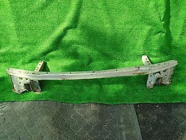 subary forester: Решетка радиатора Б/у, Оригинал — 3