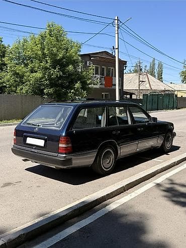mers e124: Mercedes-Benz W124: 1989 г., 2.3 л, Механика, Бензин, Универсал — 8