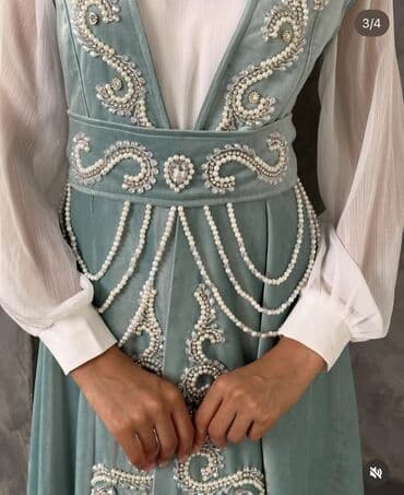 Прокат одежды: Вечернее платье, А-силуэт, Длинная модель, Велюр, С рукавами, Камни, M — 9