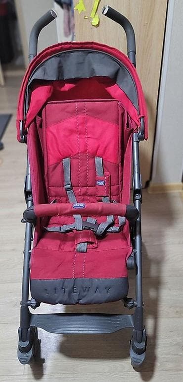 Прогулочная коляска Chicco Liteway, цвет красный/серый. Отличный — 2