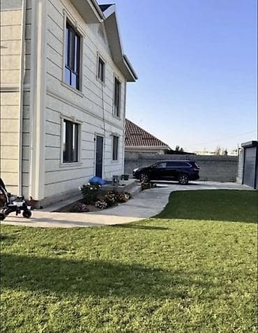 6 соток: 200 м², 6 комнат — 2