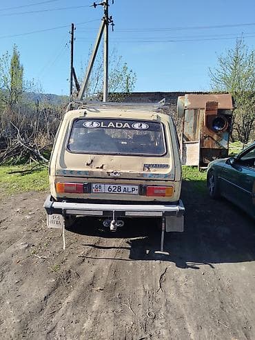 2 тактный: ВАЗ (ЛАДА) 2121 (4x4): 1984 г., 1.6 л, Ручные, Бензин, Внедорожник — 4