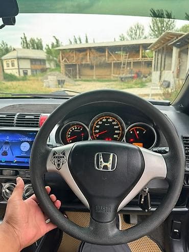 jac k7: Honda Fit: 2002 г., Автомат, Бензин, Хэтчбэк — 3