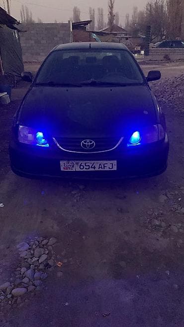 mark 2 110: Toyota Avensis: 2001 г., Автомат, Бензин, Седан — 4