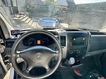 козырек 124: Срочно продаются!!! Mercedes-Benz Sprinter Год; 2010 Холодильник — 10