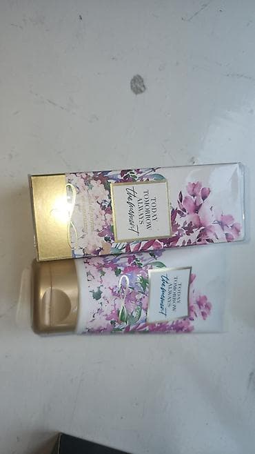 Набор женских ароматов и парфюмированных средств. 1) Avon Today