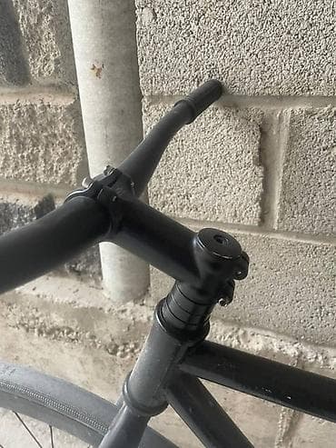 фикс рама с: Шоссейный велосипед, Рама M (156 - 178 см), Б/у — 8