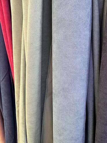 где купить перьевую подушку: Ткань мебельная/декоративная, однотонная, мягкая на ощупь. Палитра — 2