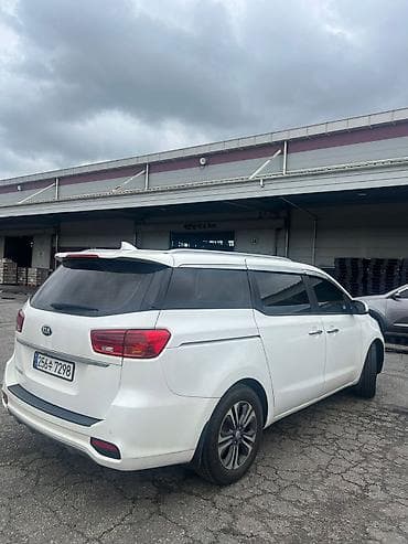 byd w6: Kia Carnival: 2019 г., 2.2 л, Автомат, Дизель, Минивэн — 5