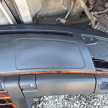 накидка на панель приборов: Торпедо Mercedes-Benz 2001 г., Б/у, Аналог, Германия — 3