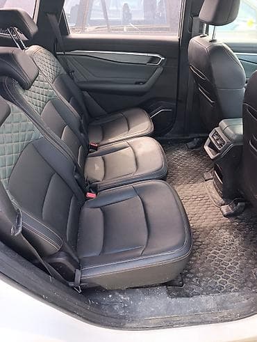 wuling mini ev: Geely Okavango: 2023 г., 1.5 л, Бензин, Кроссовер — 5