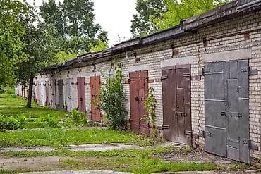 Продаю гараж: Продам гараж,с ямой,чистый,ухоженный,ничего не бежит,имеется небольшой — 1