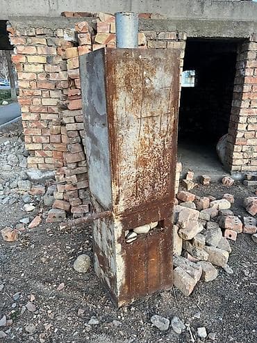 Металлическая Печка ( Была сделана для строящийся бани, ни разу не