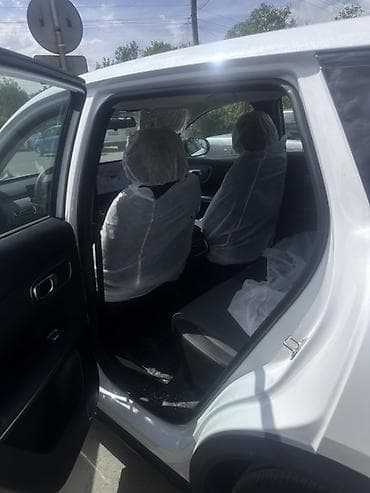 кросо: Changan Q05 Электромобиль кроссовер, белый цвет кузова. Кузов и — 4