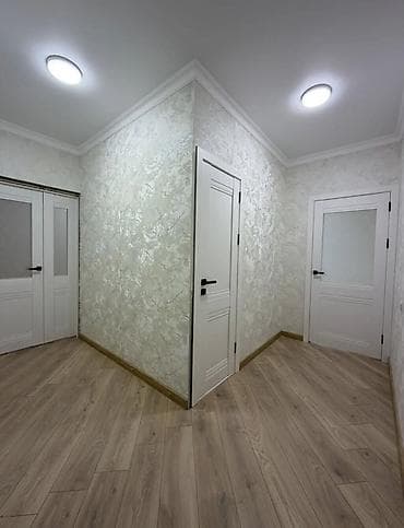 red centr: 1 комната, 45 м², 2 этаж, Евроремонт — 2
