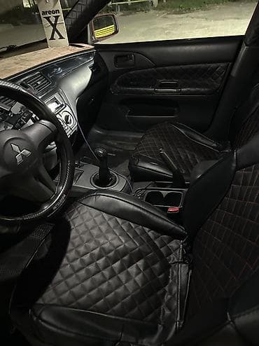 Mitsubishi Lancer: 2005 г., 1.6 л, Механика, Бензин, Седан — 6