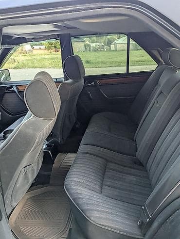 газ 53 на продажу: Mercedes-Benz W124: 1992 г., 2.3 л, Автомат, Бензин, Седан — 1