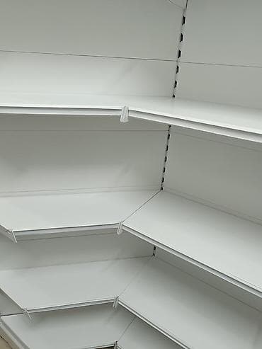 Торговое оборудование: Торговый стеллаж угловой модульный, металлический, белый. Описание: - — 4