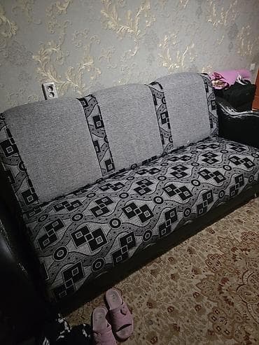 Отдам даром диван. Самовывоз