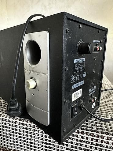 пле: Сабвуфер Microlab (активный) - Компактный корпус из MDF в черном — 3