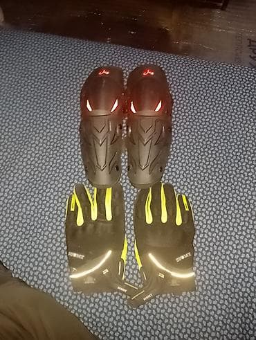 наколенники для мотоцикла: Мотоперчатки, Б/у, Самовывоз — 1