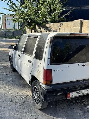 Daewoo Tico: 1998 г., 0.8 л, Механика, Бензин, Хэтчбэк — 2