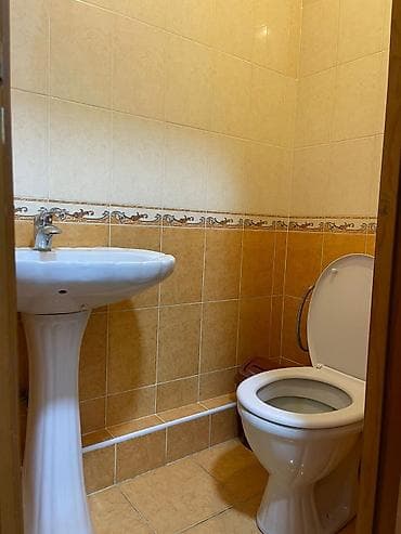 г кемин: 3 бөлмө, Менчик ээси, Толугу менен эмереги бар — 4