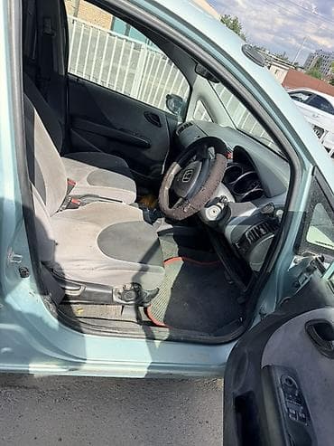 капоты на фит: Honda Fit: 2003 г., 1.3 л, Автомат, Бензин, Хэтчбэк — 5